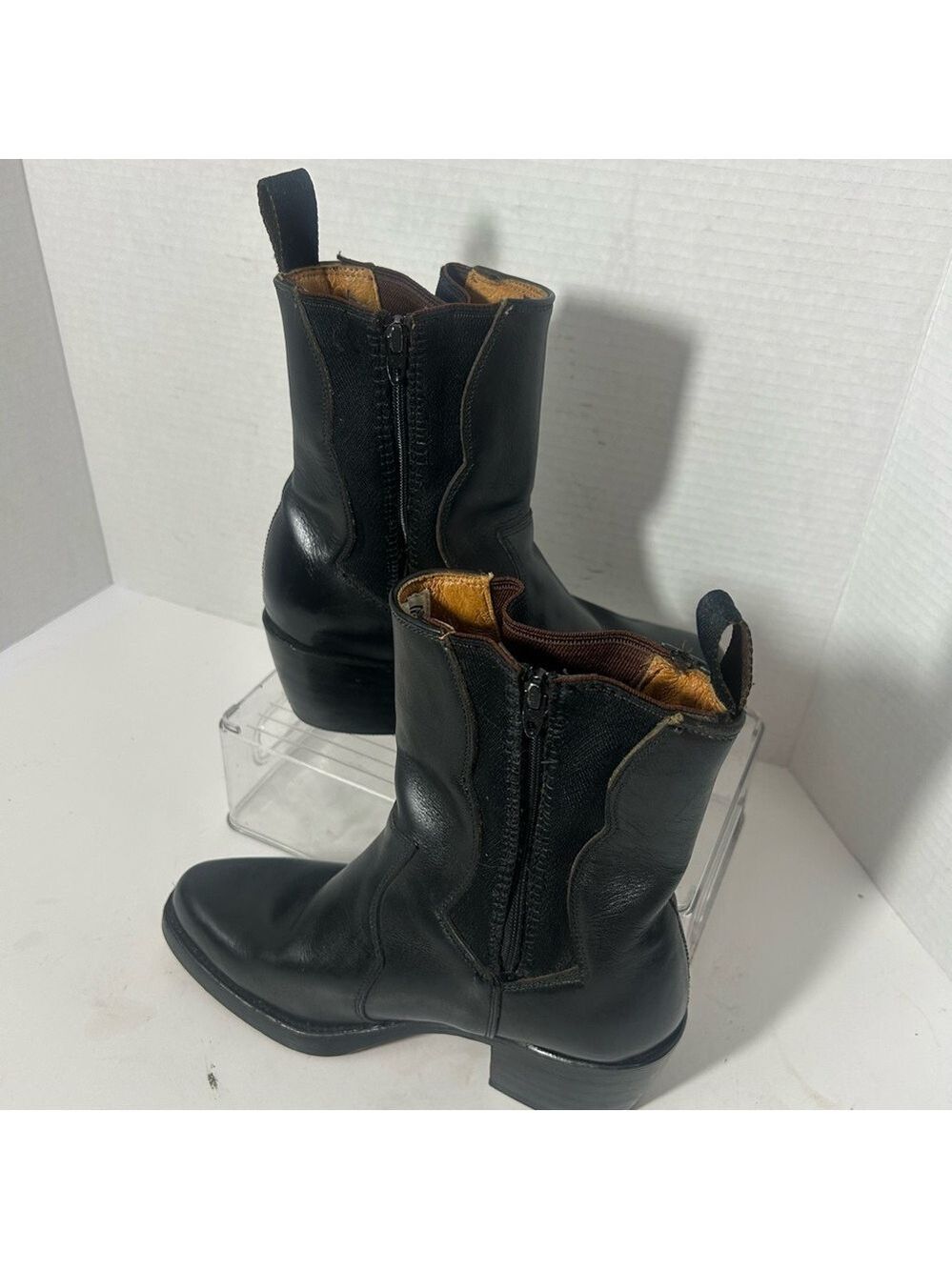 FRYE Women’s Black Leather Heeled Ankle Boots Goth Witchy Western Moto 5.5 - Picture 5 of 10
